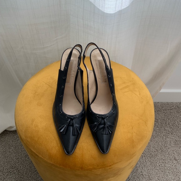 Michael Kors Black Leather Slingback Fringe Mules Size 8.5 - Picture 6 of 8